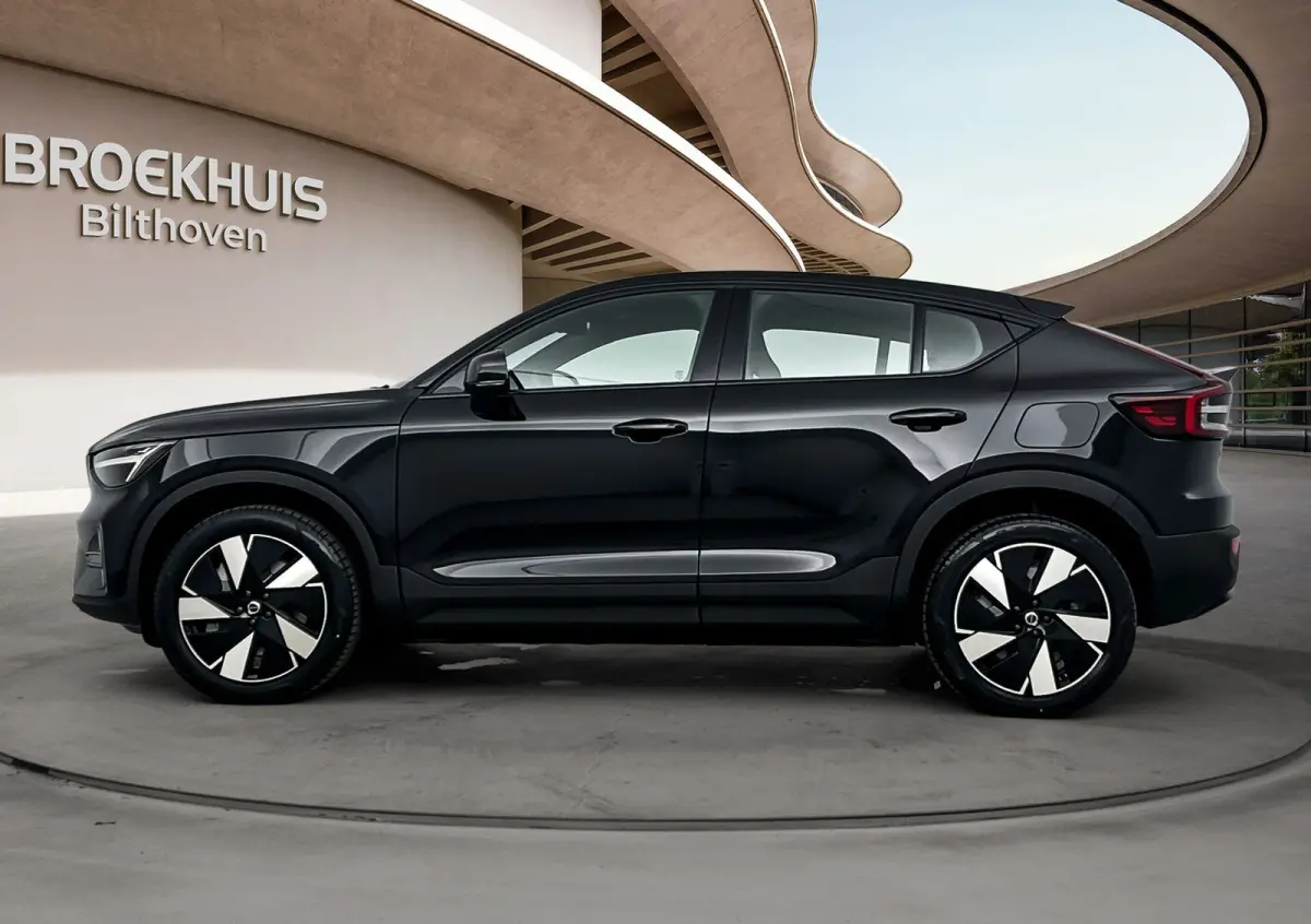 Single Motor Extended Range Plus Europa 82 kWh | Achterbank verwarmd | Achteruitrijcamera | Apple Carplay/Android Auto|telefoonintegratie premium