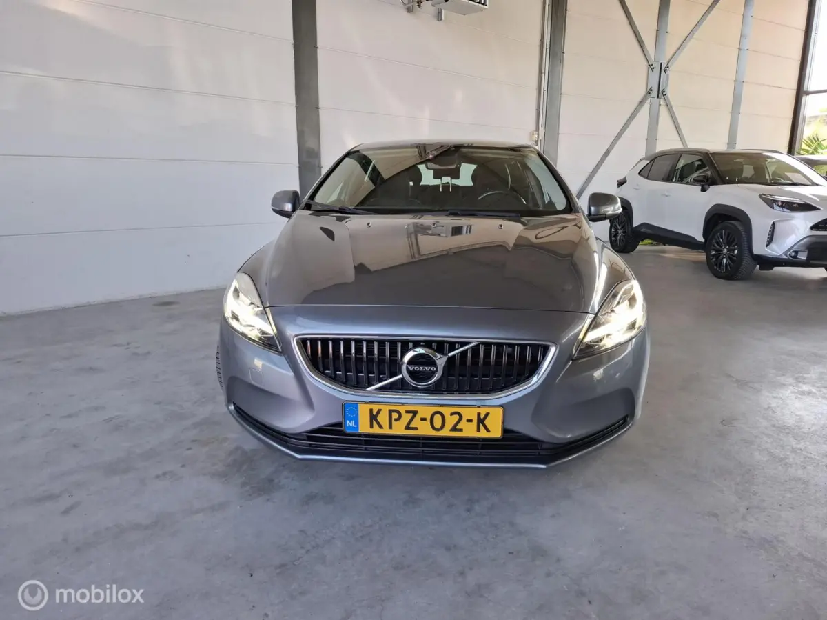2.0 T2 Momentum | PARK. SENSOR - RIJKLAARPRIJS