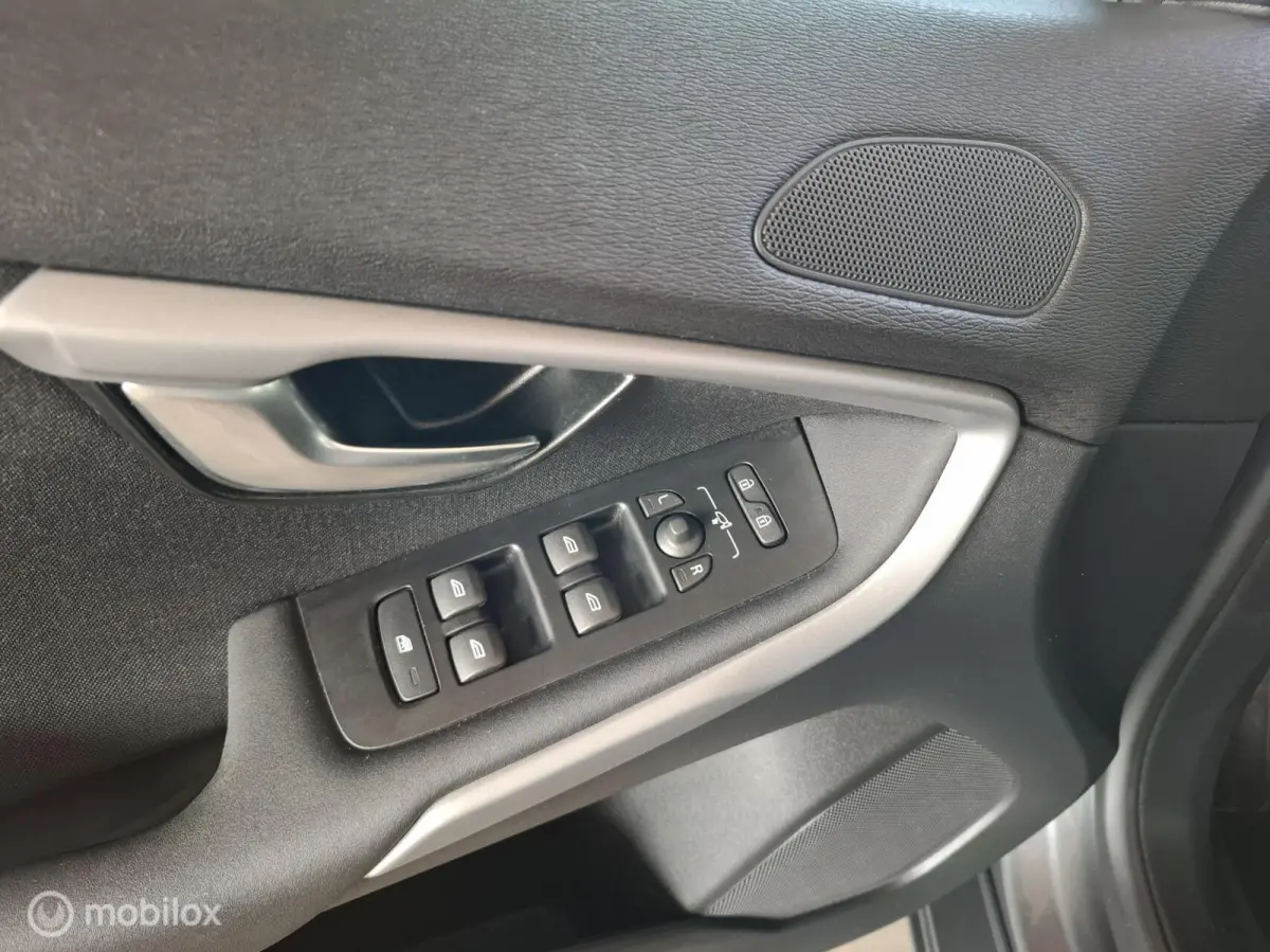 2.0 T2 Momentum | PARK. SENSOR - RIJKLAARPRIJS