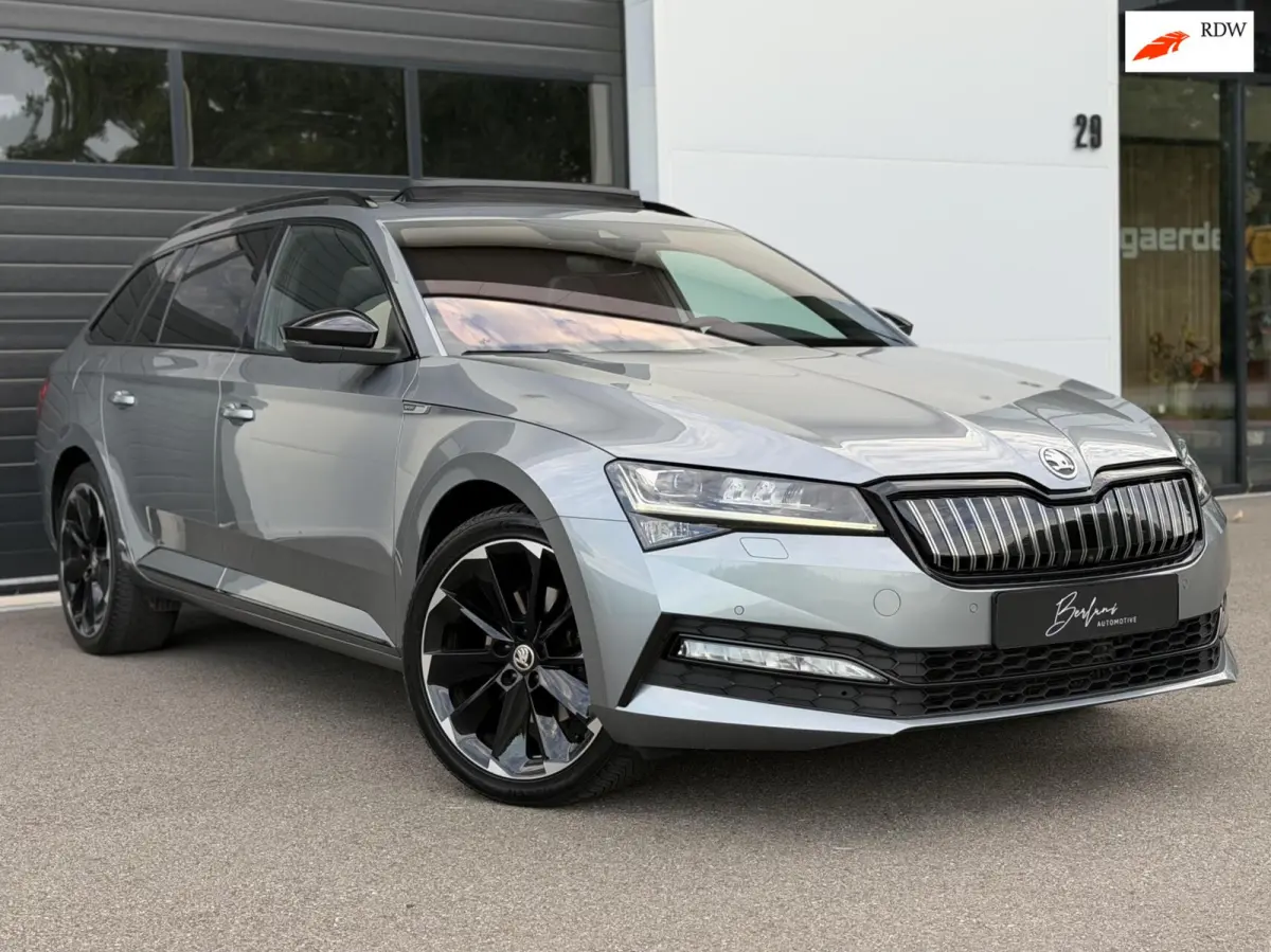 1.4 TSI iV Sportline Business Panodak|ACC|Camer
