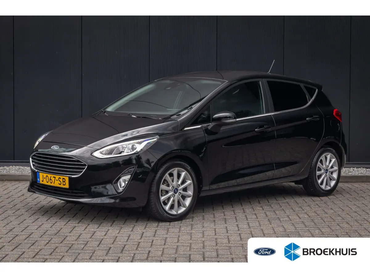 1.0 EcoBoost Titanium | AUTOMAAT | Dealer o.h. | Keyless-entry | Privacy-glass | Apple carplay / andriod auto | Cruise control