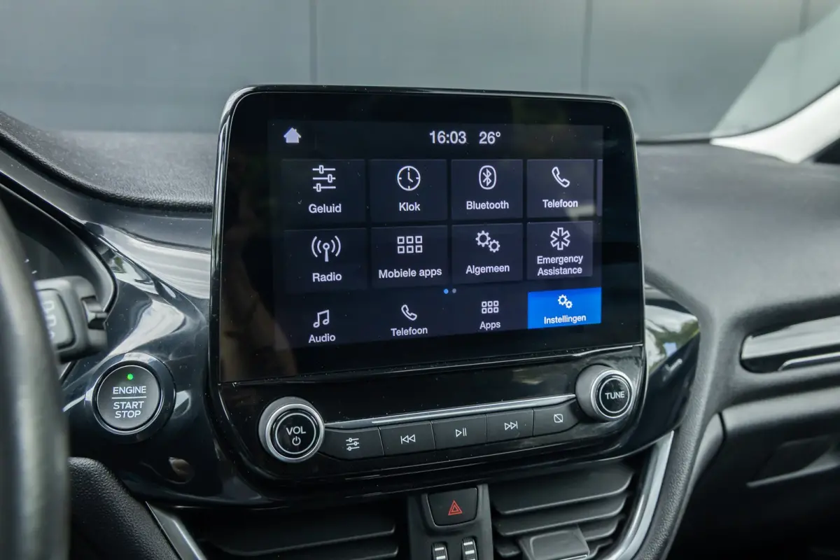 1.0 EcoBoost Titanium | AUTOMAAT | Dealer o.h. | Keyless-entry | Privacy-glass | Apple carplay / andriod auto | Cruise control