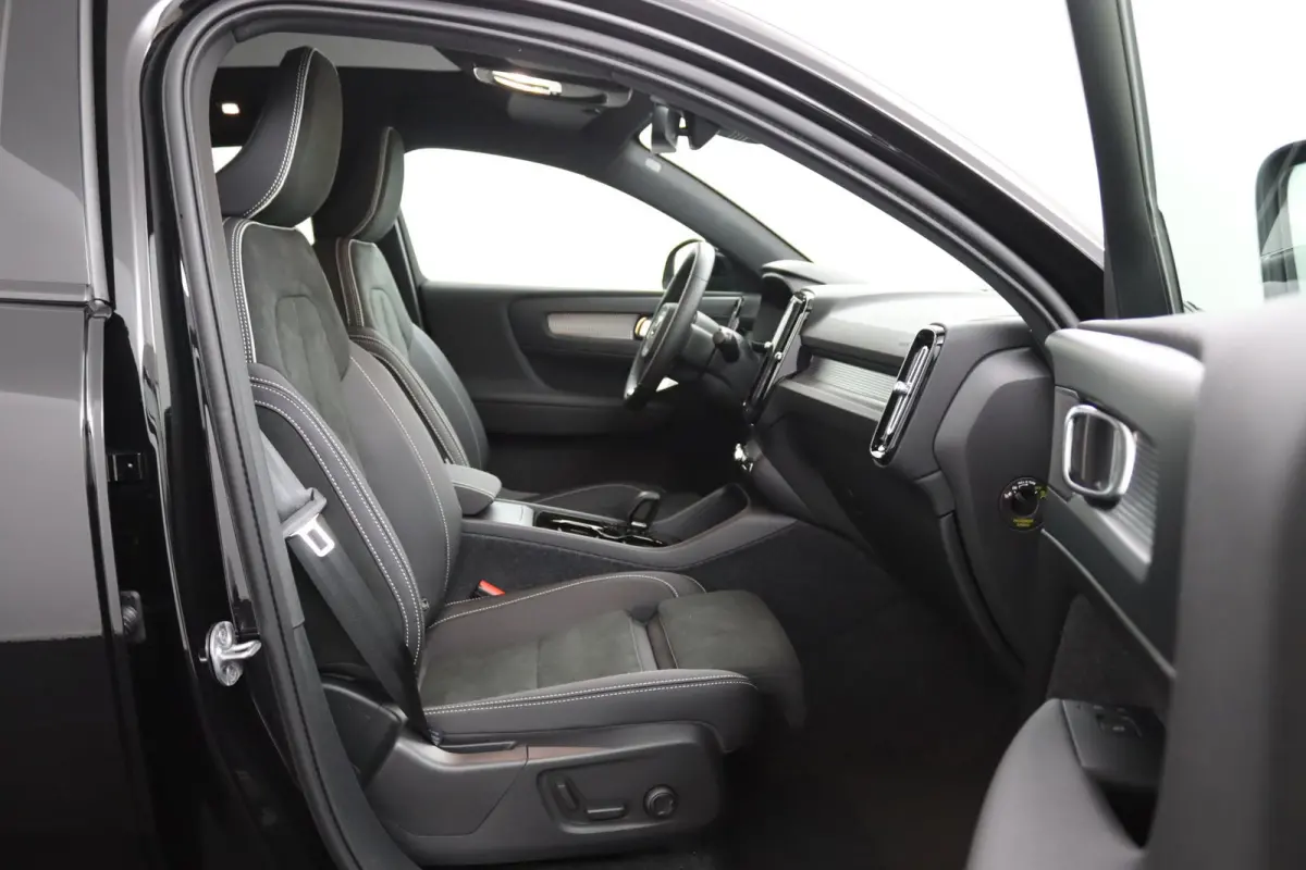 Black Edition Ultra Europa Single Motor Extended Range 82 kWh | Achterbank verwarmd | Apple Carplay/Android Auto|telefoonintegratie premium | Comfortstoel(en)