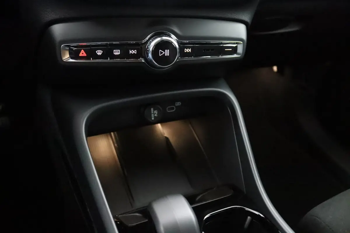 Black Edition Ultra Europa Single Motor Extended Range 82 kWh | Achterbank verwarmd | Apple Carplay/Android Auto|telefoonintegratie premium | Comfortstoel(en)