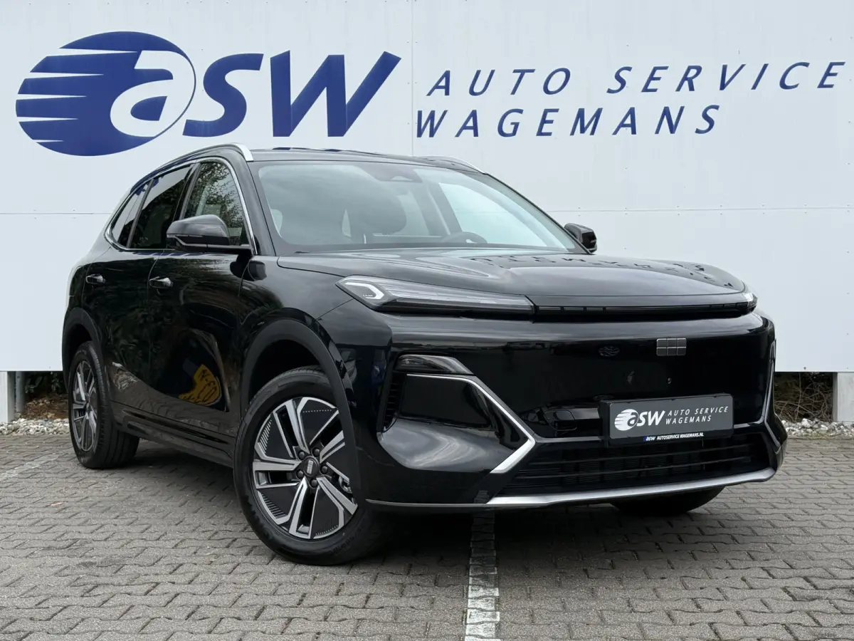 1.5 Pro PHEV | 83 km Elektrisch | 8 jaar Garantie | 360 Camera | Geely Specialist