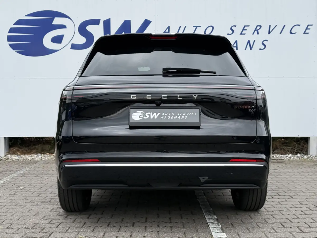 1.5 Pro PHEV | 83 km Elektrisch | 8 jaar Garantie | 360 Camera | Geely Specialist