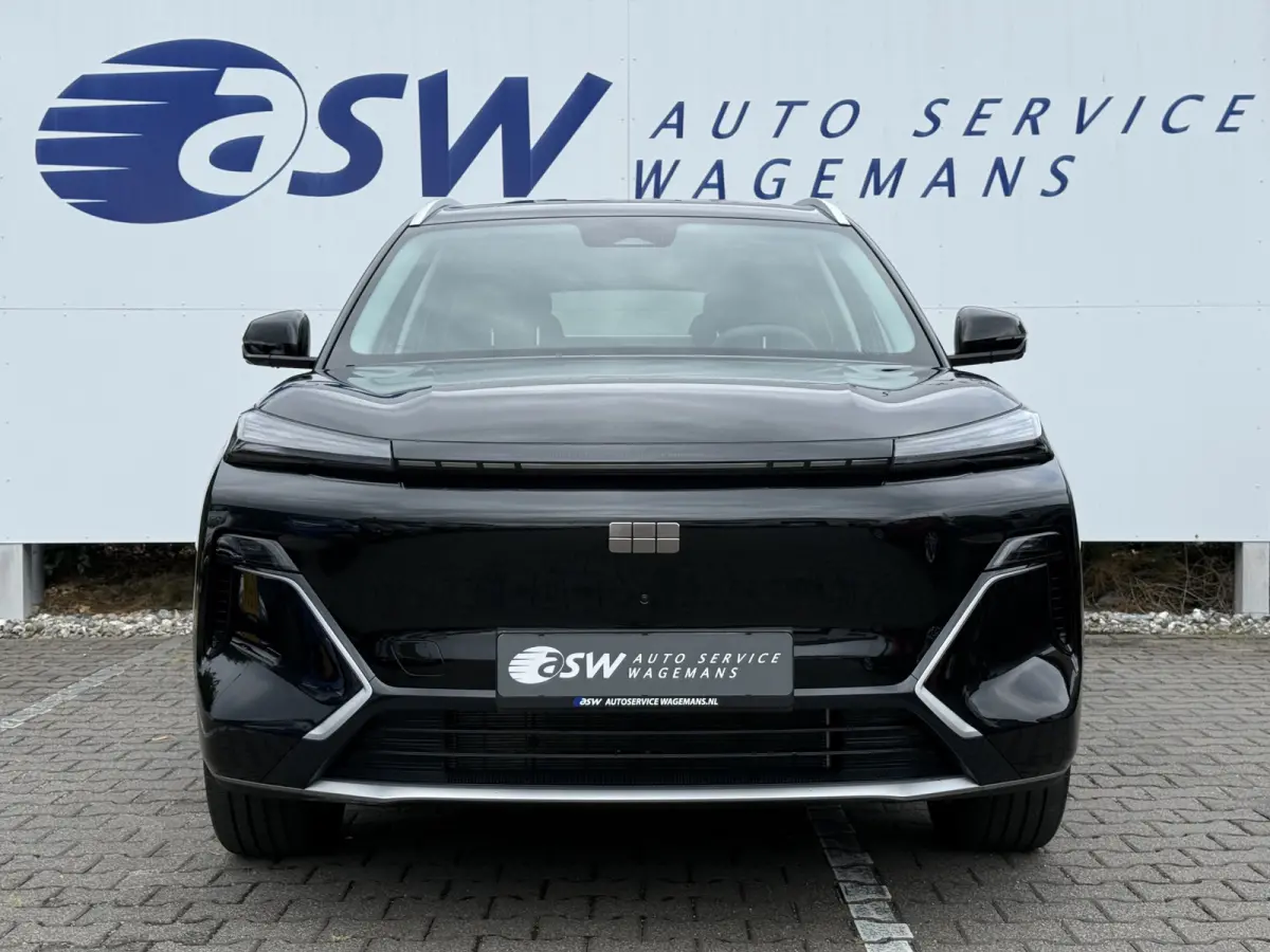 1.5 Pro PHEV | 83 km Elektrisch | 8 jaar Garantie | 360 Camera | Geely Specialist