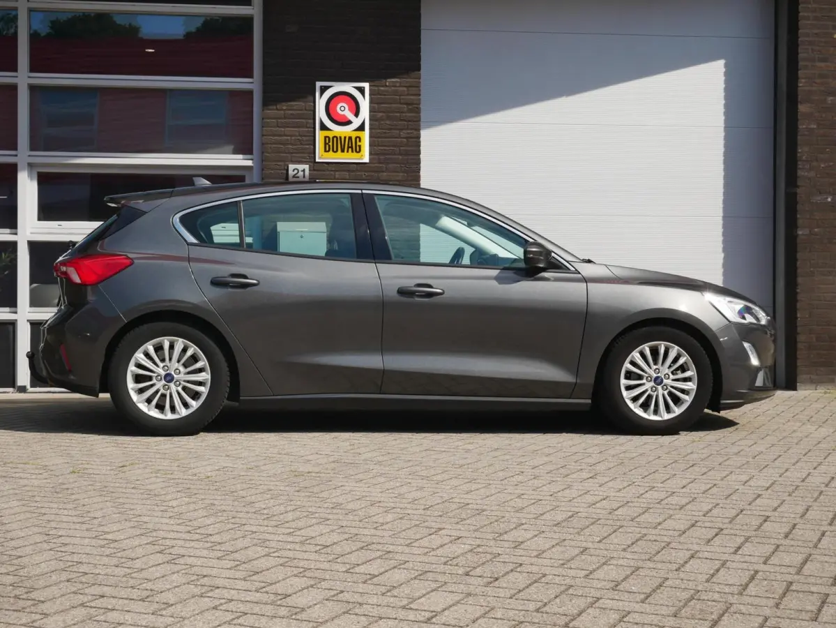 1.5 EcoBoost Titanium Business NL Auto| Trekhaak| Dealer onderhouden
