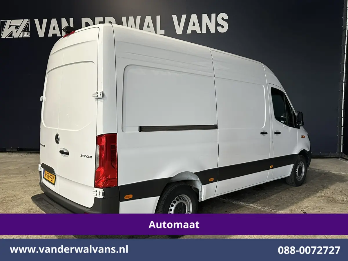 317 CDI 170pk 9G-Tronic Automaat L2H2 Facelift Euro6 Airco | Camera | XXL Navigatie | Adaptieve Cruisecontrol | LED Chauffeursstoel, Parkeersensoren, Stoelverwarming, Bijrijdersbank