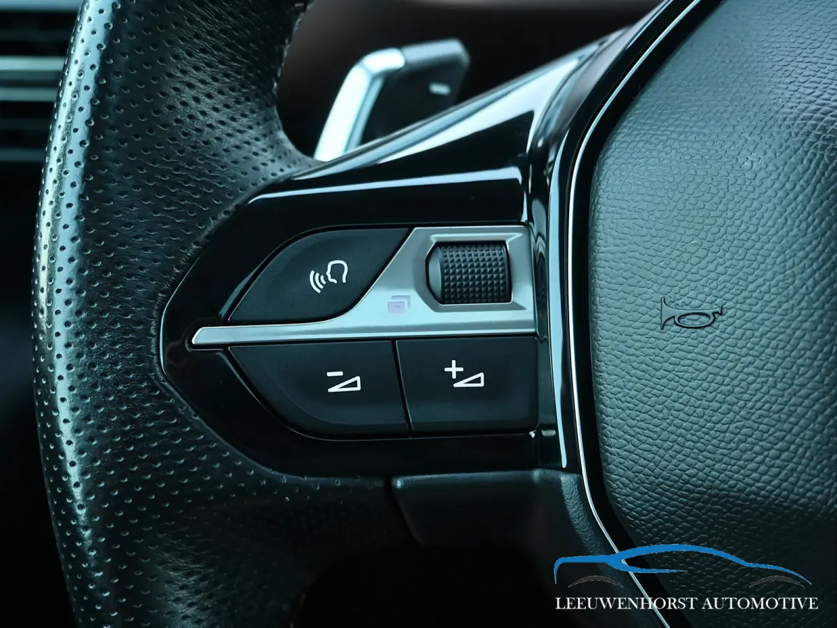 1.2 Puretech GT-Line, panodak, half leer, DAB, clima, cruise, keyless NL-dealerauto