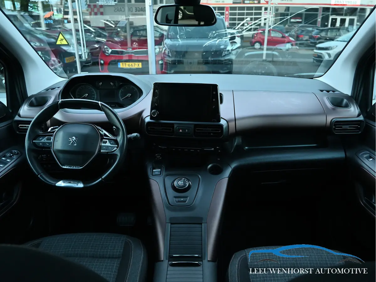 1.2 Puretech GT-Line, panodak, half leer, DAB, clima, cruise, keyless NL-dealerauto