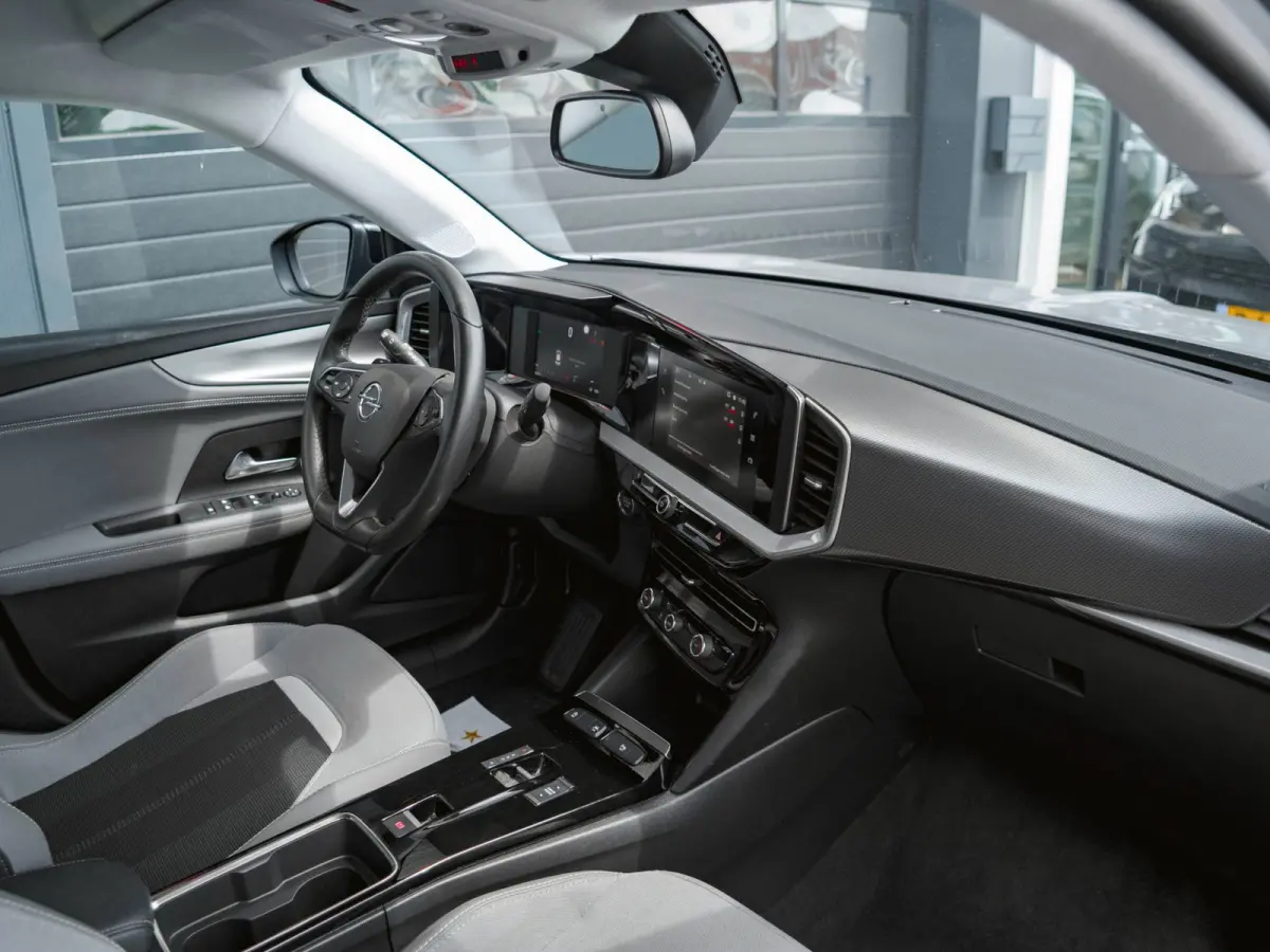 1.2 Turbo Elegance | CAMERA | CLIMA | KEYLESS