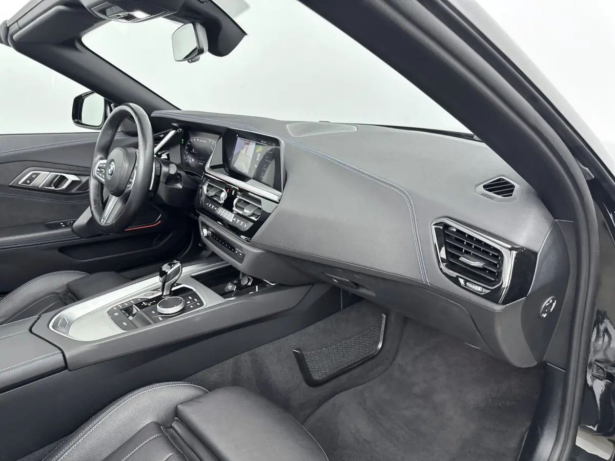 M40i Business Edition Plus | Apple Carplay/Android Auto|telefoonintegratie premium | Elektrisch bedienbare kap | Keyless start