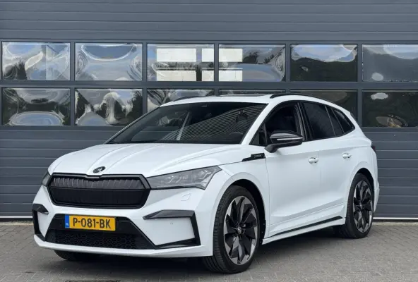 80 SPORTLINE (92% SOH) I GROOT ACCUPAKKET I WARMTEPOMP I NAVIGATIE I SCHUIF/KANTELDAK
