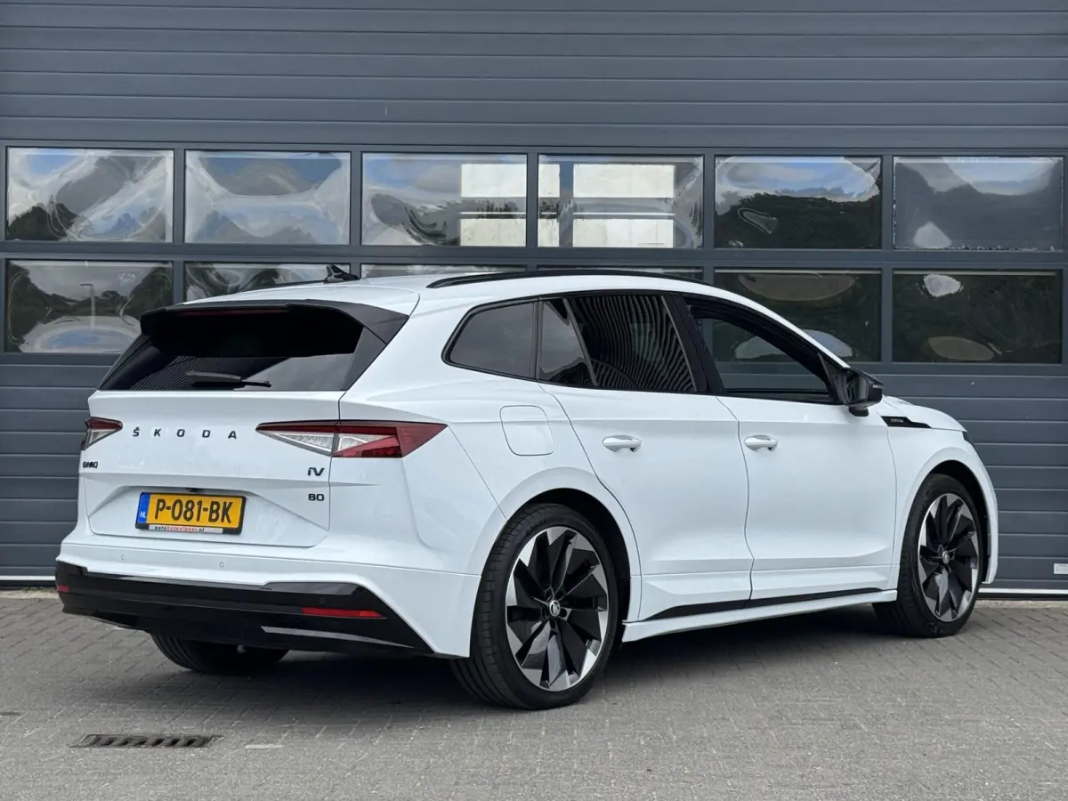 80 SPORTLINE (92% SOH) I GROOT ACCUPAKKET I WARMTEPOMP I NAVIGATIE I SCHUIF/KANTELDAK