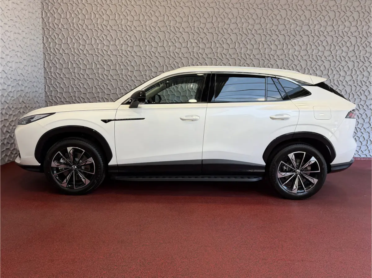 1.5 TGDI LUXURY PHEV PLUG-IN HYBRIDE | LEER | 272PK NIEUWE AUTO | >1.000 KM TOTAAL BEREIK | 360° CAMERA | ELEKTRISCHE ACHTERKLEP | STOEL/STUUR. VERWARMING | FULL LED | ELEKTRISCHE S