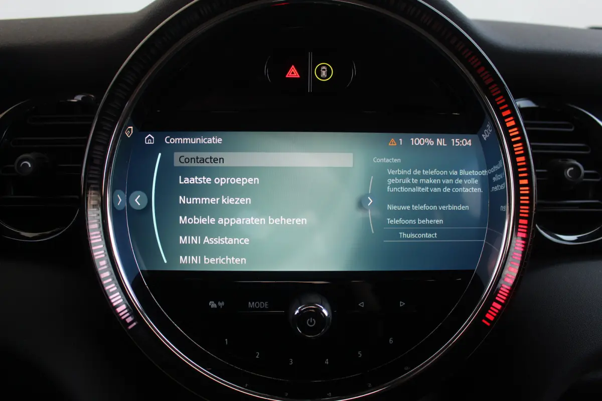1.5 One Business Edition | Camera | Half Leder | Navigatie | CarPlay | LED | 16" LMV | Camera | Half Leder | Navigatie | CarPlay | LED | 16" LMV |