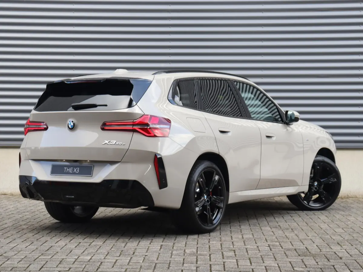 30e xDrive Premium Pack | Professional Pack | Comfort Pack | M Sport | M Sportpakket Pro