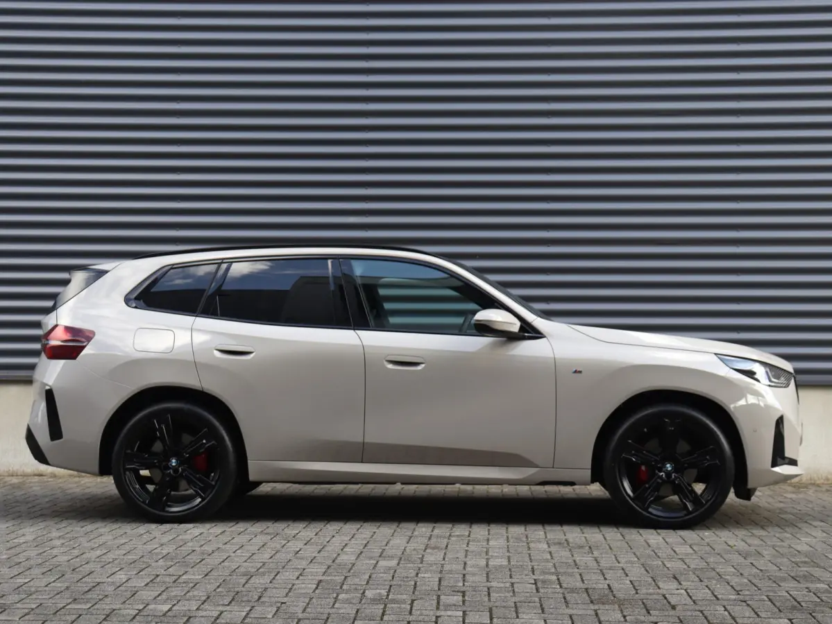 30e xDrive Premium Pack | Professional Pack | Comfort Pack | M Sport | M Sportpakket Pro