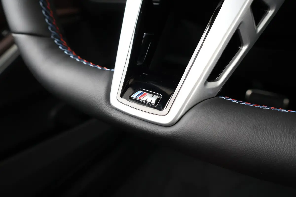 M340i xDrive High Executive | M Sportpakket Pro | Comfort Pack | Innovation Pack | Panoramadak
