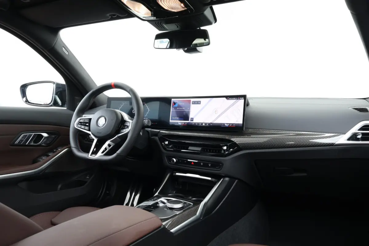 M340i xDrive High Executive | M Sportpakket Pro | Comfort Pack | Innovation Pack | Panoramadak