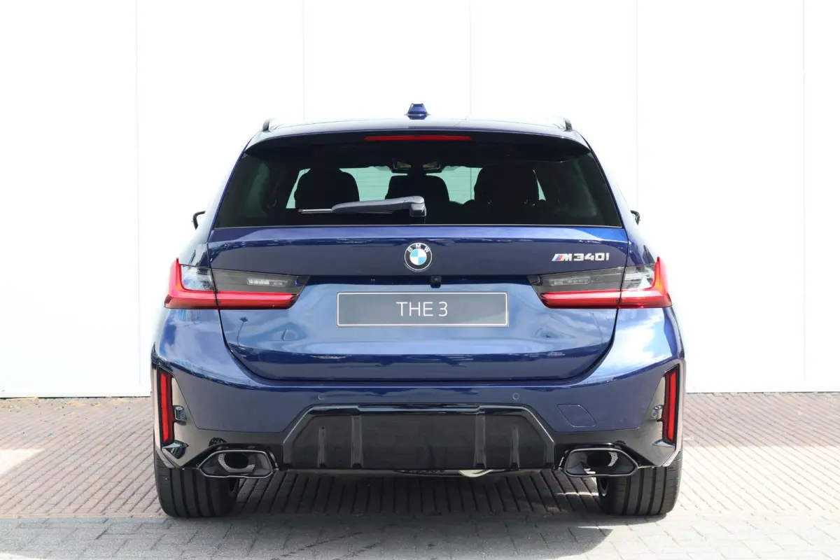 M340i xDrive High Executive | M Sportpakket Pro | Comfort Pack | Innovation Pack | Panoramadak