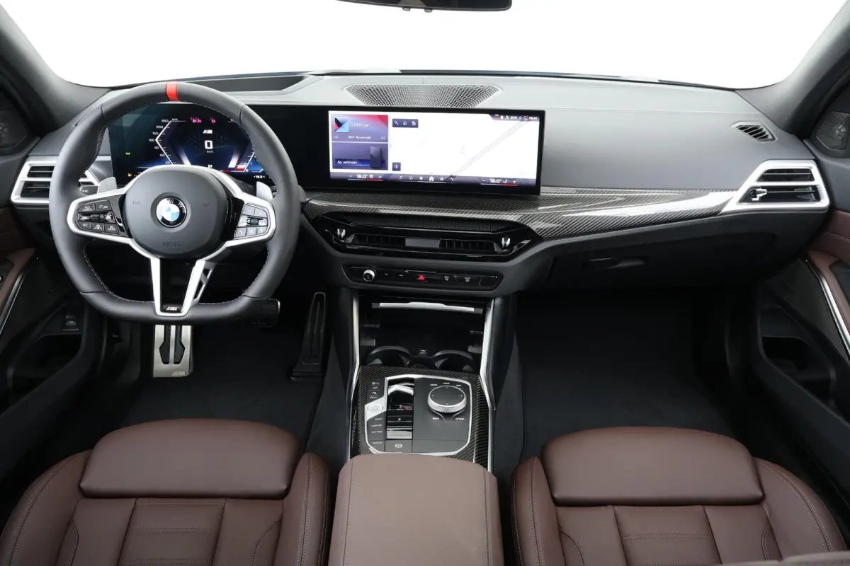 M340i xDrive High Executive | M Sportpakket Pro | Comfort Pack | Innovation Pack | Panoramadak