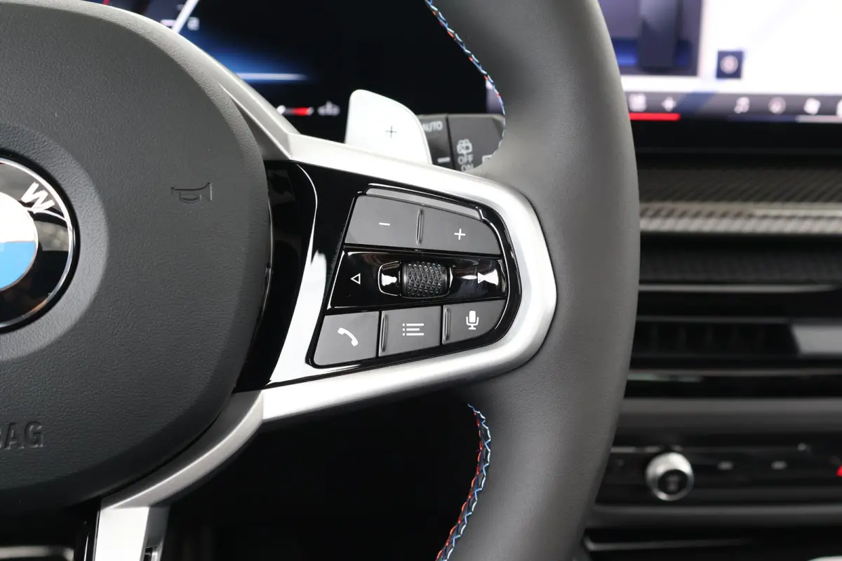 M340i xDrive High Executive | M Sportpakket Pro | Comfort Pack | Innovation Pack | Panoramadak