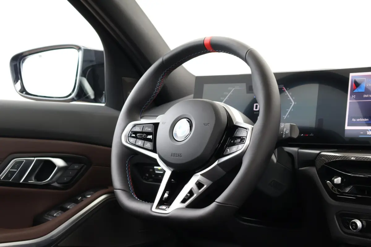 M340i xDrive High Executive | M Sportpakket Pro | Comfort Pack | Innovation Pack | Panoramadak