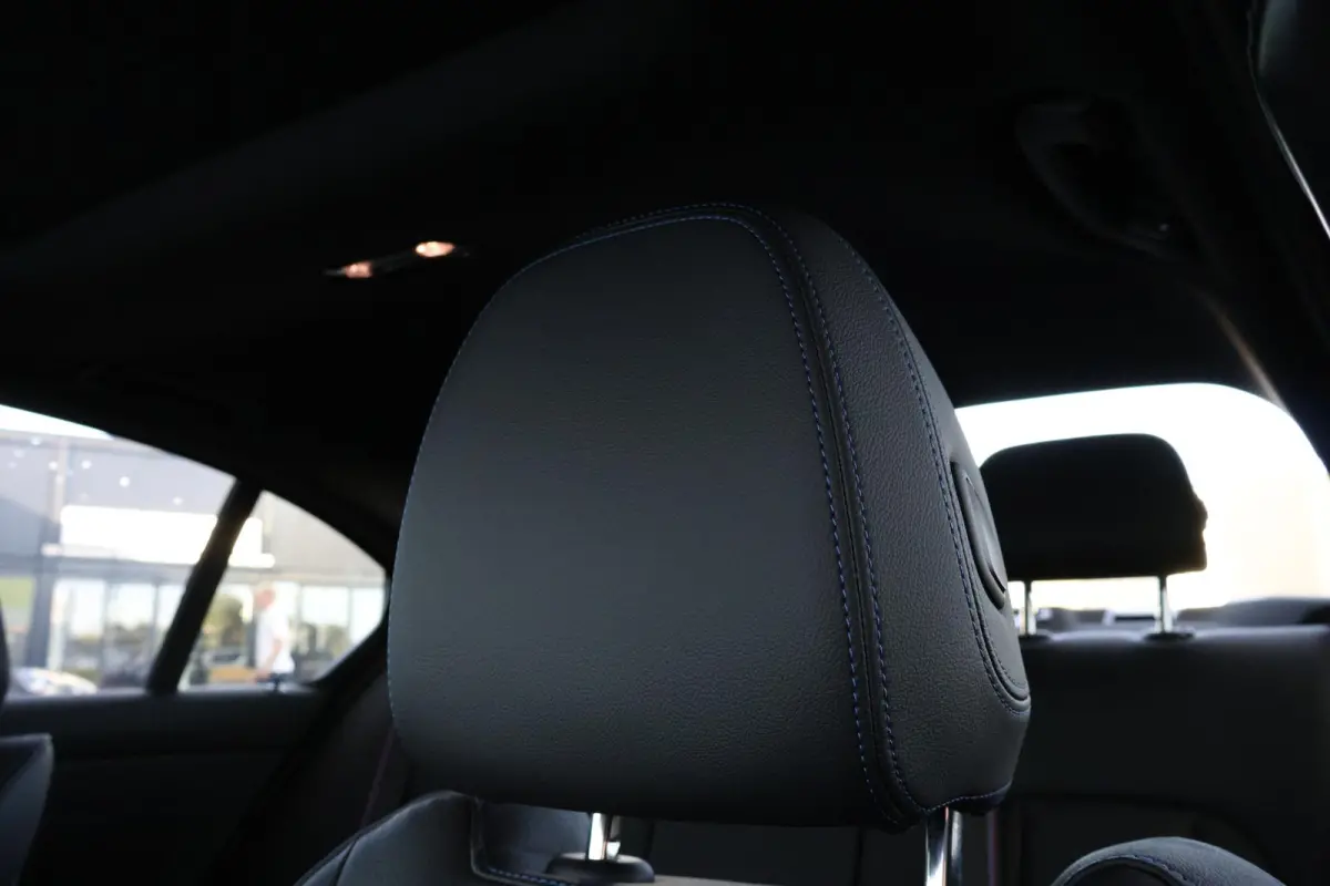 330e M Sportpakket Pro | Comfort Pack | Innovation Pack | Harman Kardon