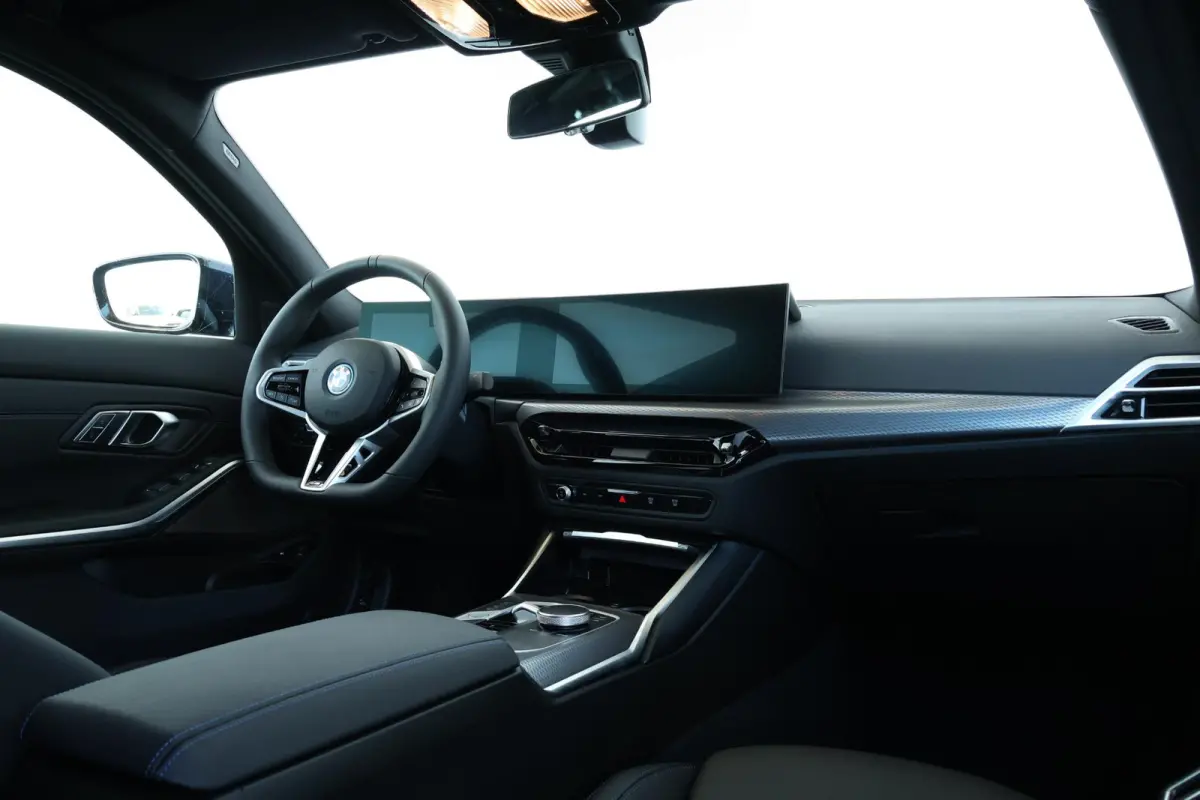 330e M Sportpakket Pro | Comfort Pack | Innovation Pack | Harman Kardon