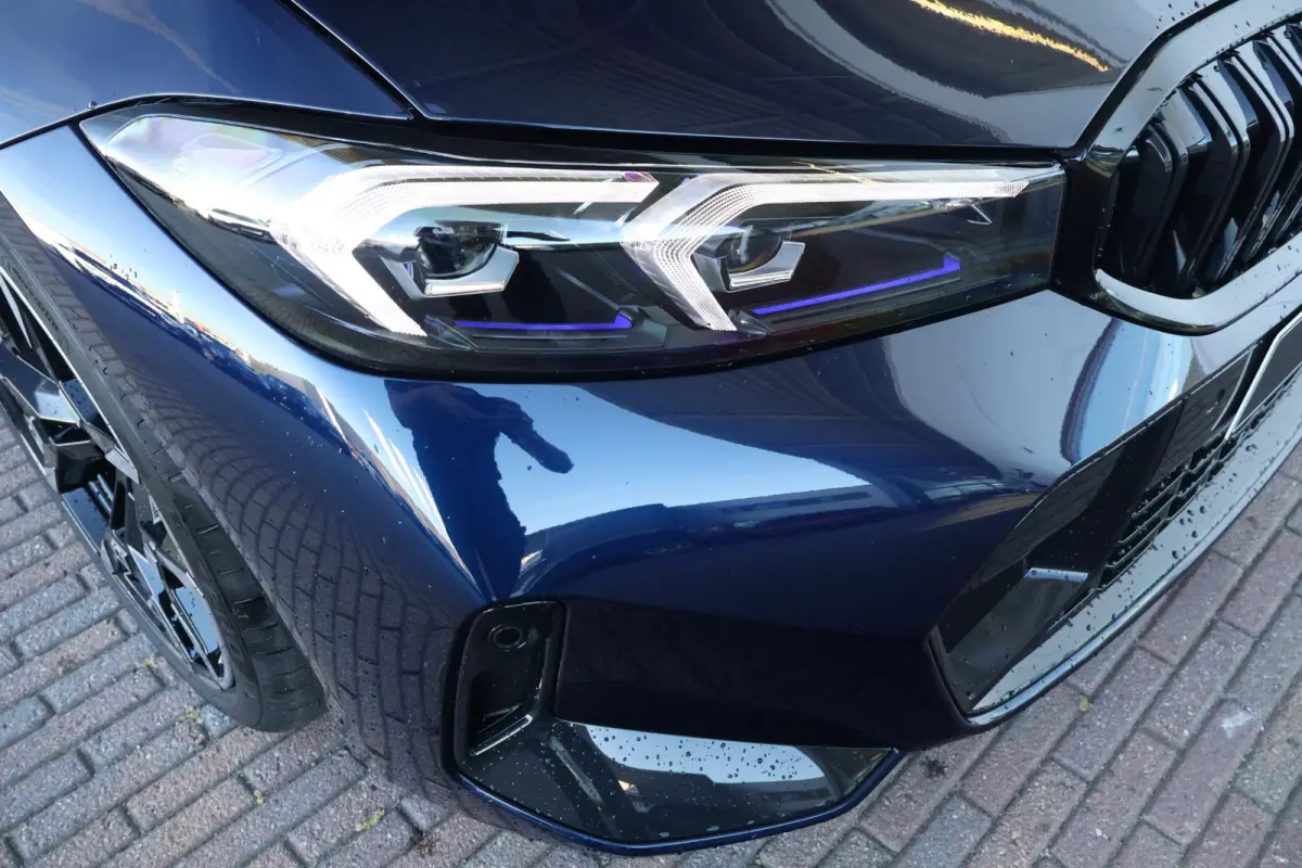 330e M Sportpakket Pro | Comfort Pack | Innovation Pack | Harman Kardon