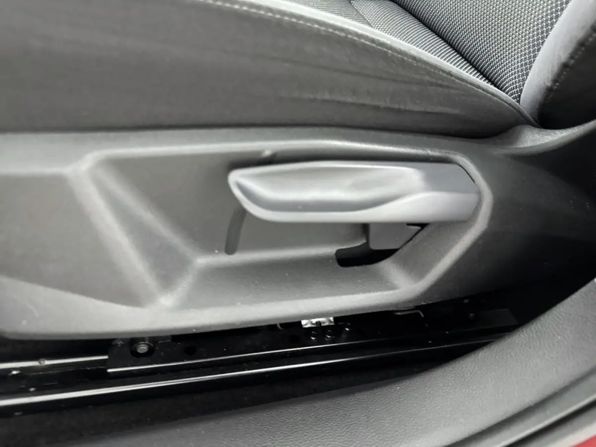 1.0 TSI Style Business Intense | KEYLESS | CLIMATE CONTROL | ADAPTIEF CRUISECONTROL | LMV | CAMERA |