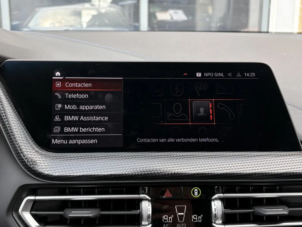 118i Business Edition Plus M-SPORT/MISANO BLUE/CARPLAY/LED/LEER