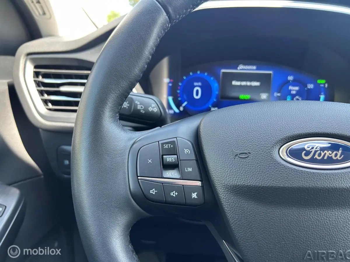 2.5 PHEV Titanium Leer