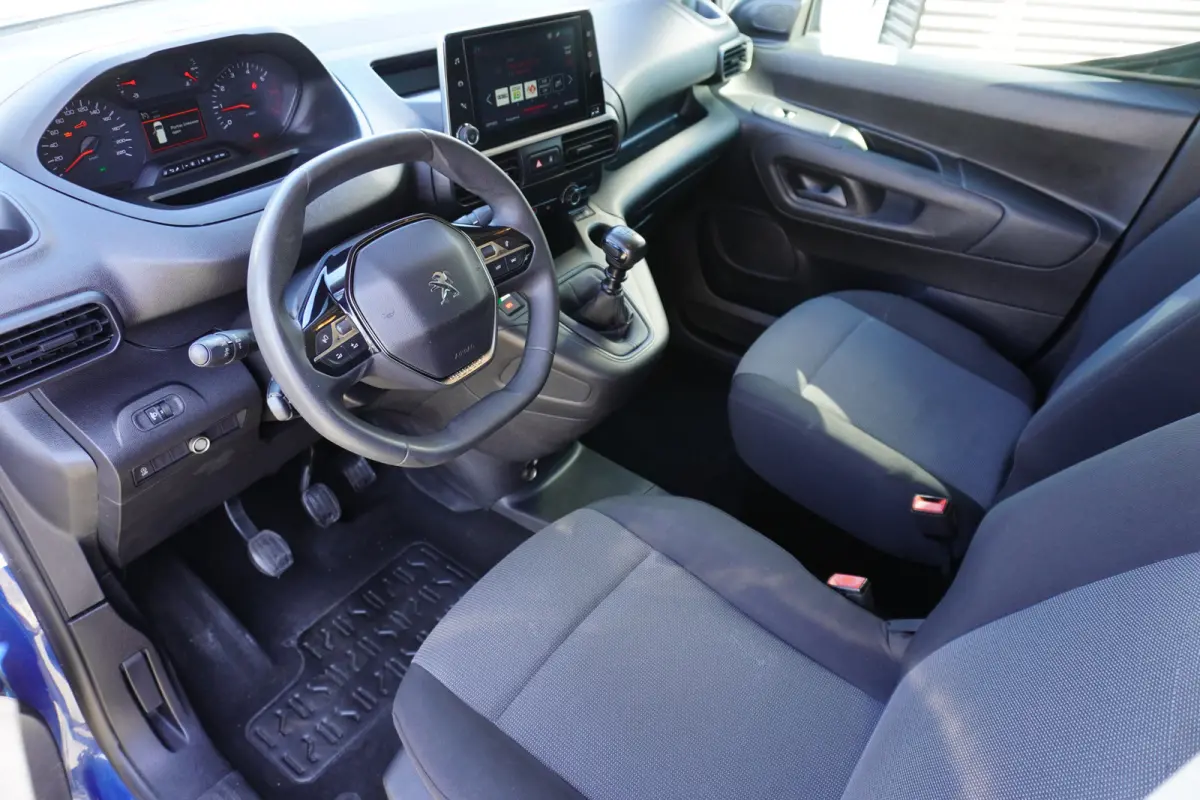 L2 Maxi Long Asphalt Trekhaak Apple Carplay Cruise control Airco