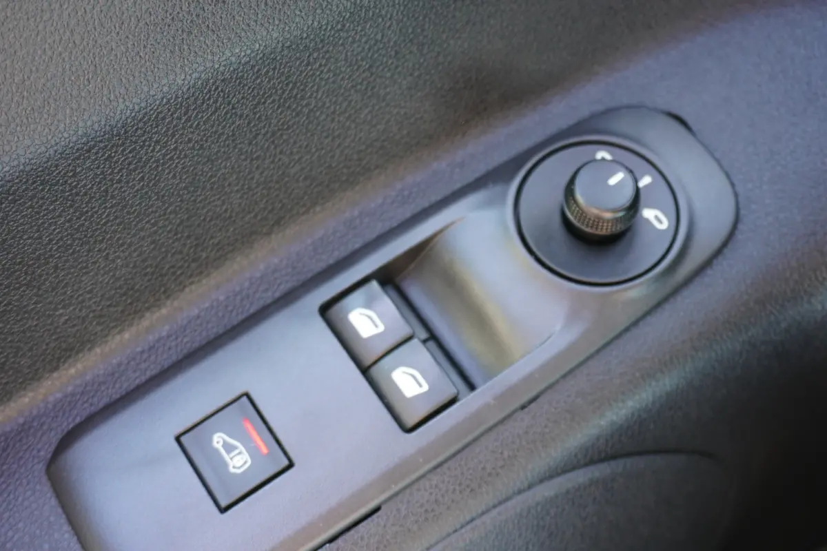 L2 Maxi Long Asphalt Trekhaak Apple Carplay Cruise control Airco