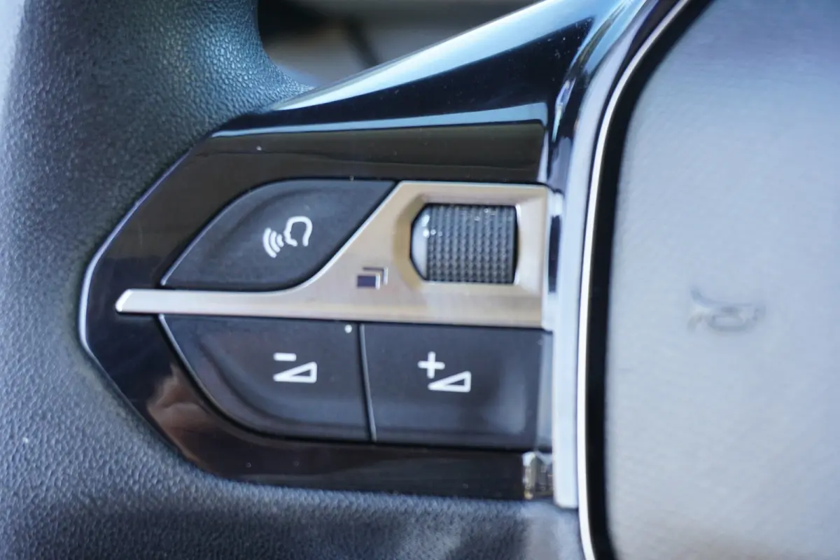 L2 Maxi Long Asphalt Trekhaak Apple Carplay Cruise control Airco