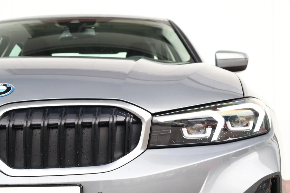 320e | SoH 98% | PDC | Cruise Control | Climate Control | Achteruitrijcamera | Leder |