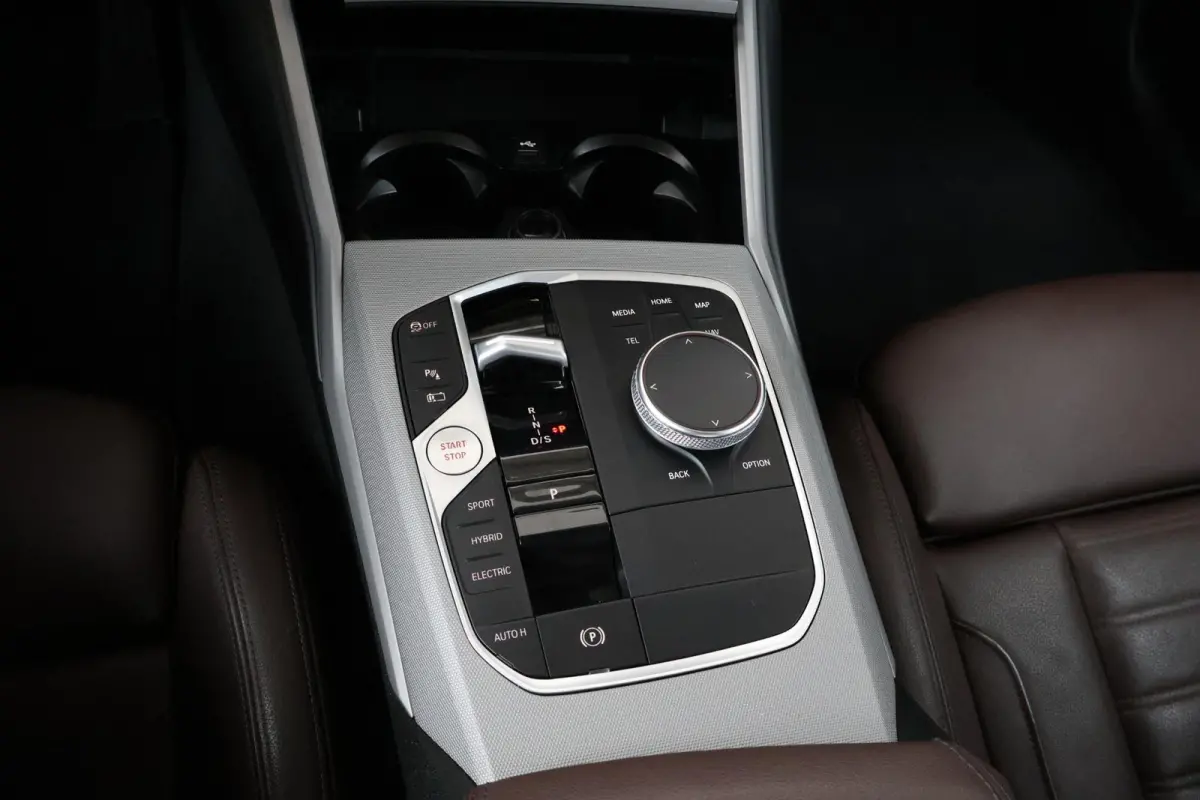 320e | SoH 98% | PDC | Cruise Control | Climate Control | Achteruitrijcamera | Leder |