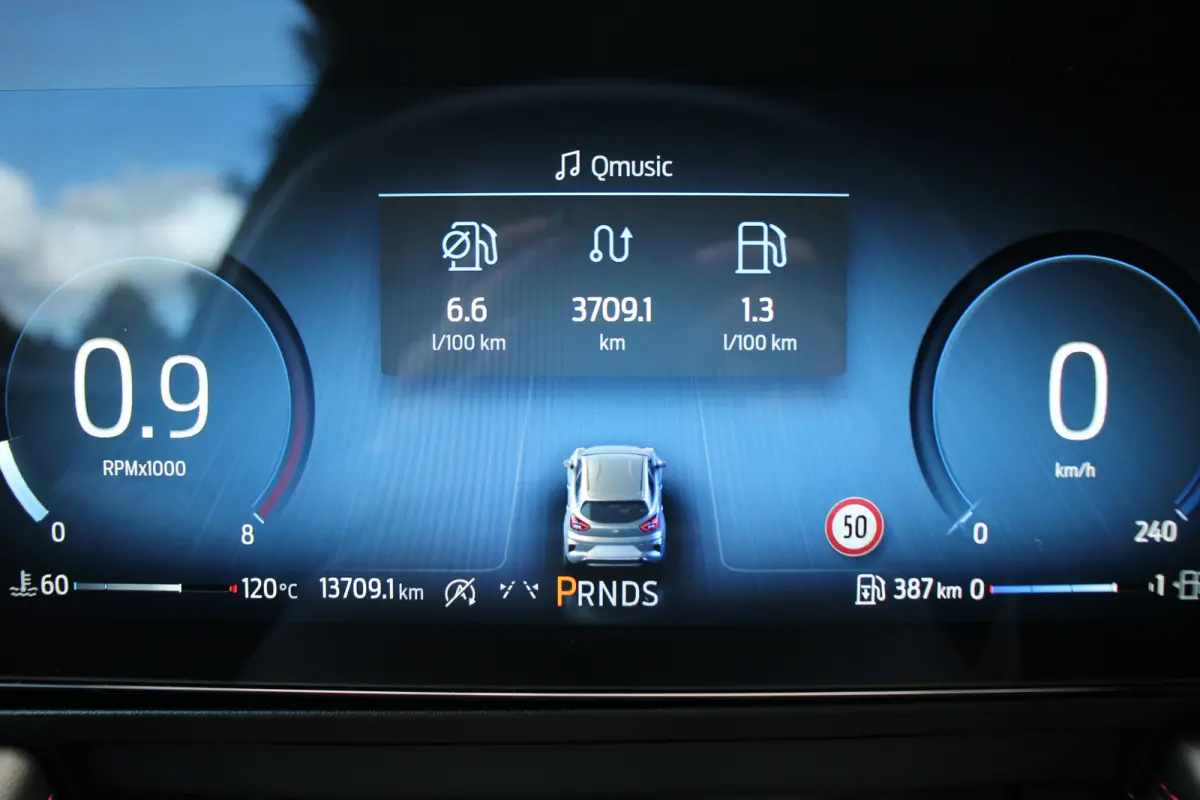 1.0 155 PK ST-line X AUTOMAAT | Panoramadak | Adaptieve cruise | Winter-pack | B&O Audio | Electrische achterklep | Full LED | Camera