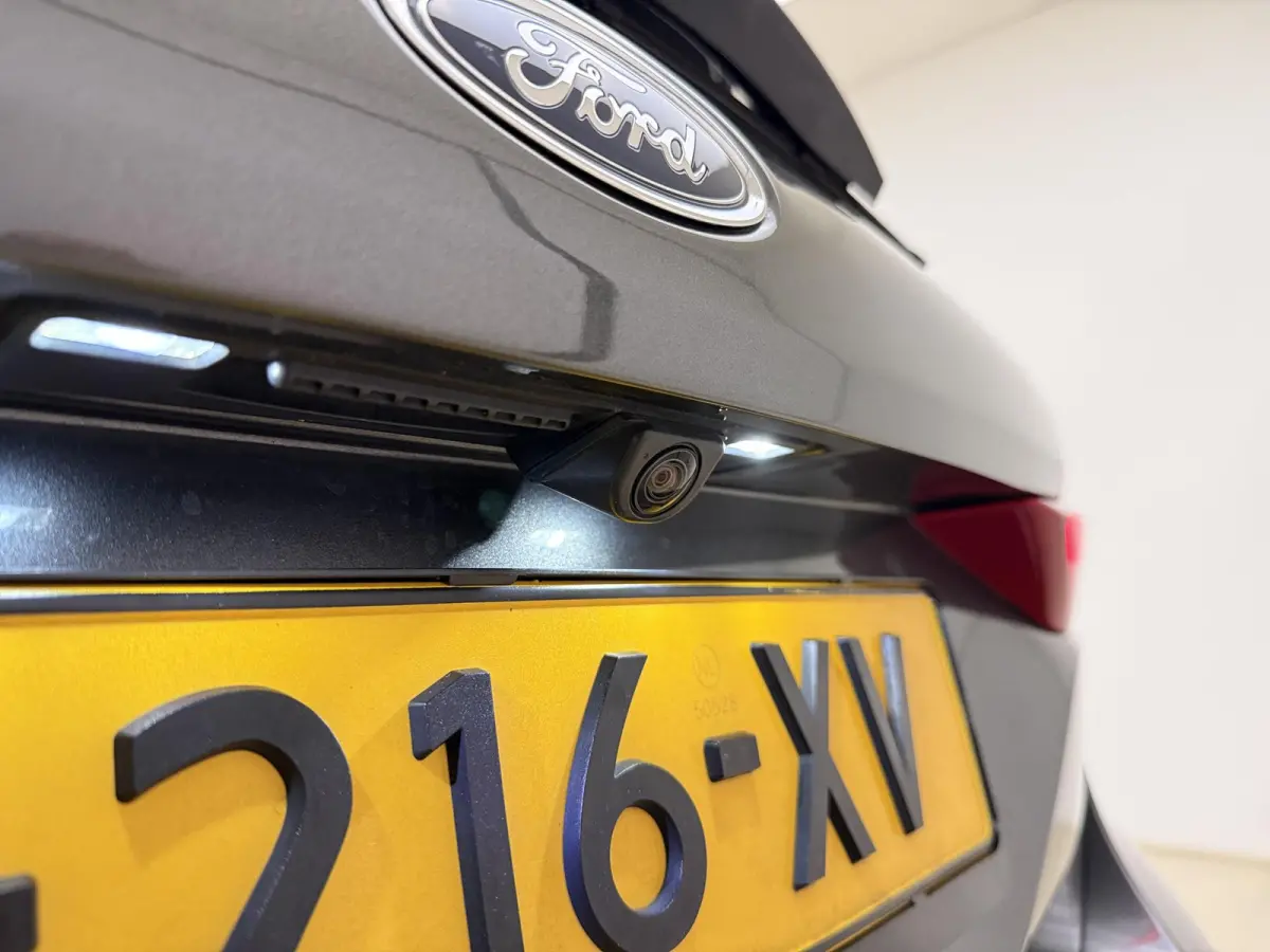 1.0 EcoBoost | 140PK | ST-Line | NAVIGATIE | CLIMATE CONTROL | CRUISE CONTROL |
