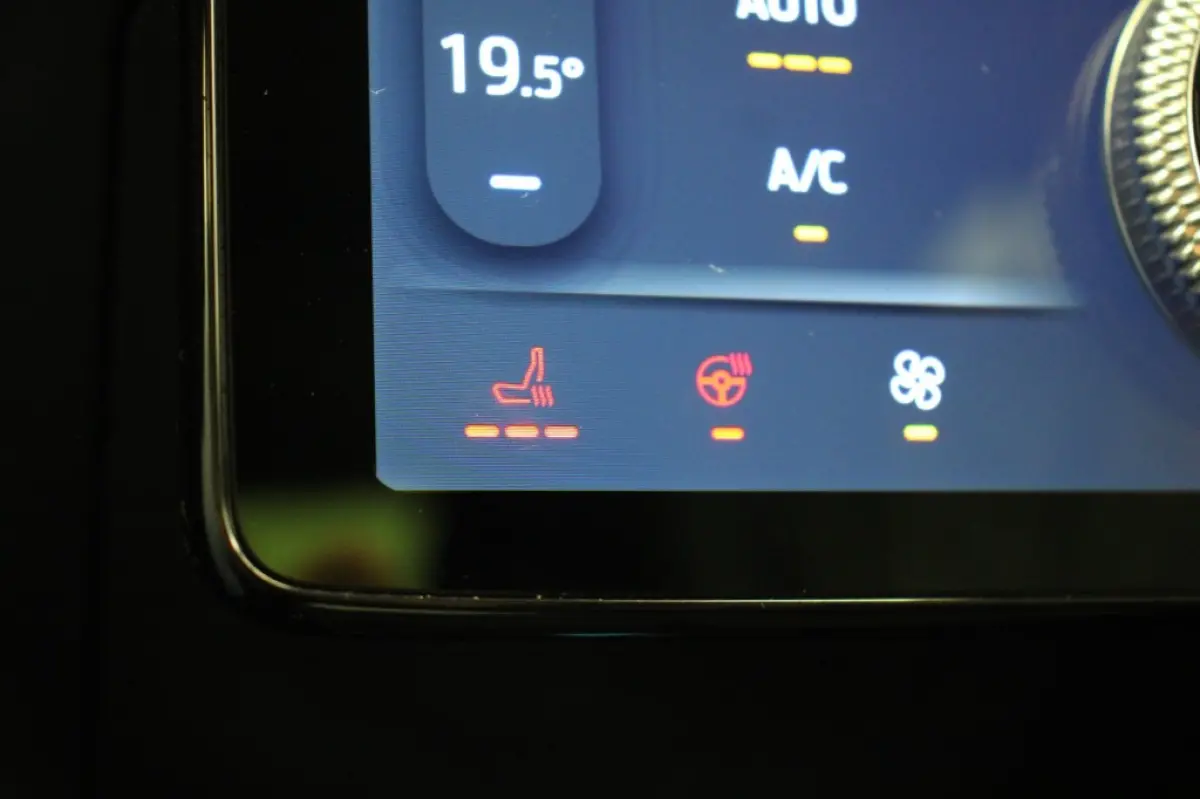 RWD 75 KWH - Carplay, Camera, Stuur/Stoel Verw. Leer, B&O, SOH 94,5%