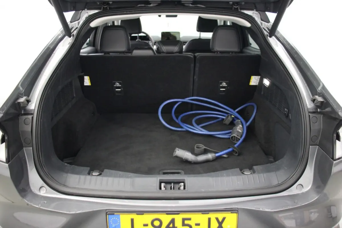 RWD 75 KWH - Carplay, Camera, Stuur/Stoel Verw. Leer, B&O, SOH 94,5%