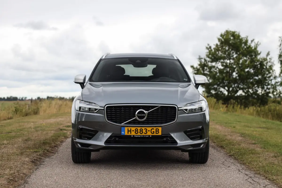 2.0 T5 R-Design ✅ Leder ✅ H/K ✅ Camera