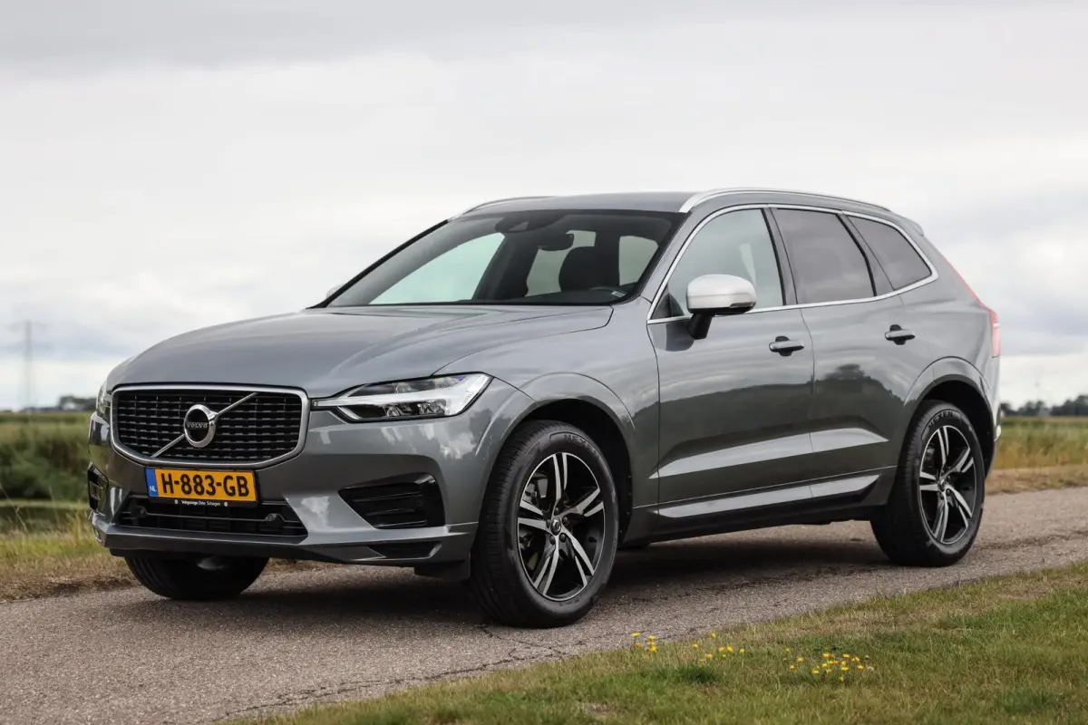 2.0 T5 R-Design ✅ Leder ✅ H/K ✅ Camera