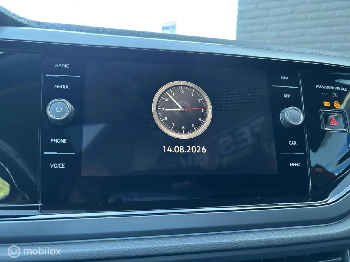 1.0 TSI R-Line 110 pk Panoschuifdak Navigatie DSG