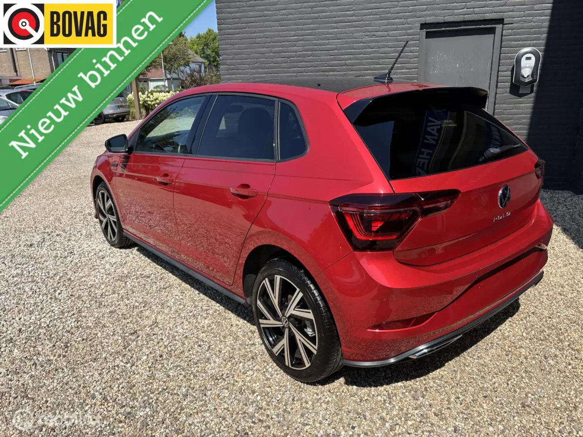 1.0 TSI R-Line 110 pk Panoschuifdak Navigatie DSG