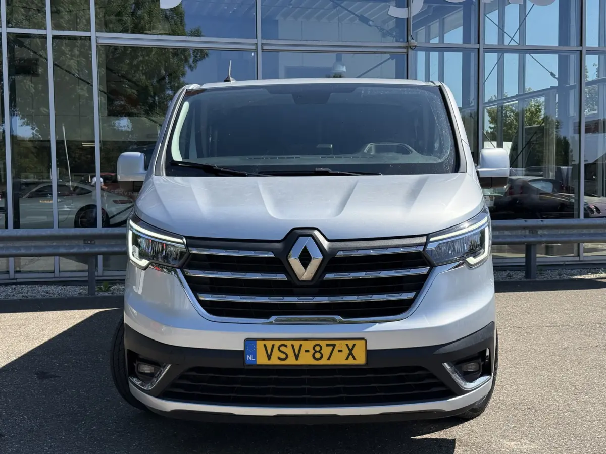 2.0 dCi 130 T29 L2H1 DC 6 Pers. Work Edition | Navi | Carplay | PDC | LED