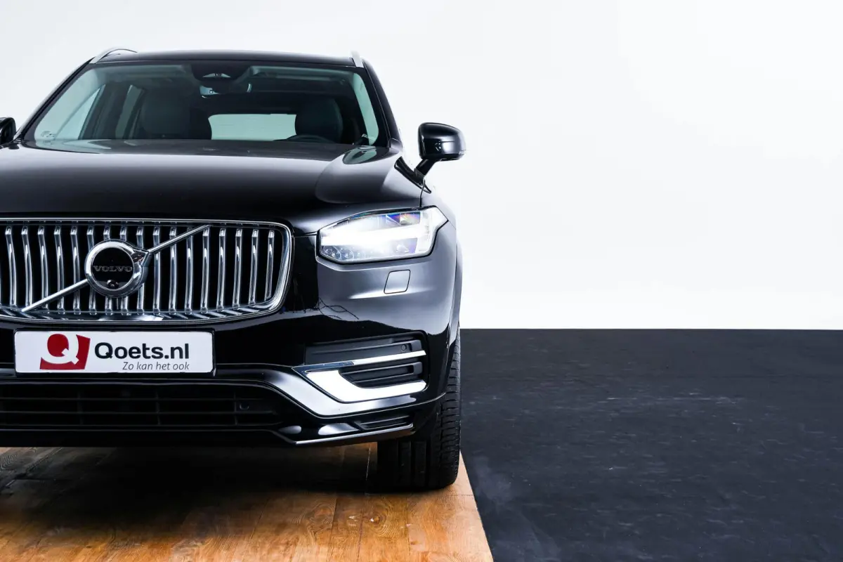 2.0 T8 Recharge AWD Plus Bright Trekhaak - Panoramadak - Adaptieve Cruise Control - Harman Kardon - Visual Park Assist - Stoelverwarming voor/achter - Verwarmbare voorruit - Getinte Ruiten -